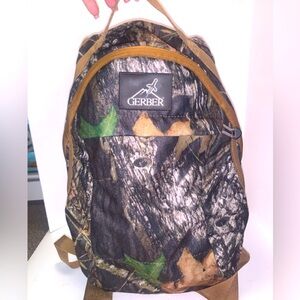 Gerber Backpack w/ Waist Belt & Carrier for Hydration Bladder (not included)!
